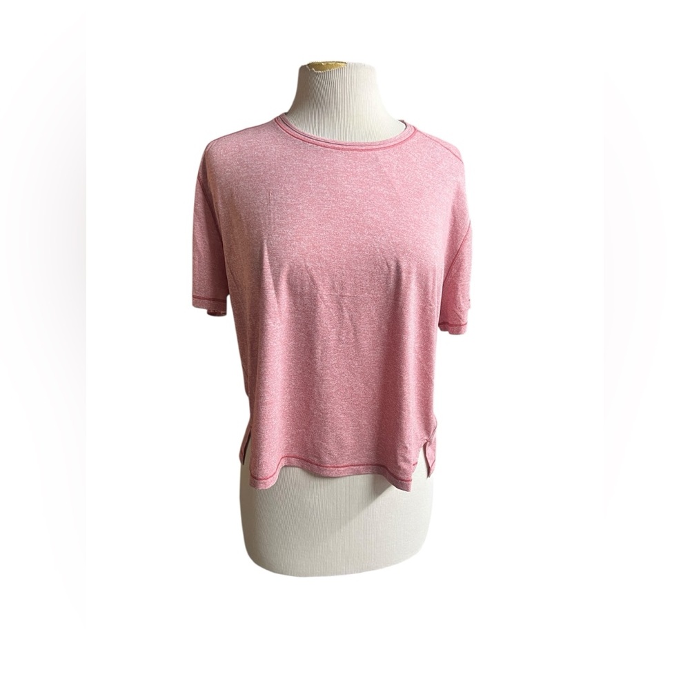 North Face pink women’s Dawn relaxed tee